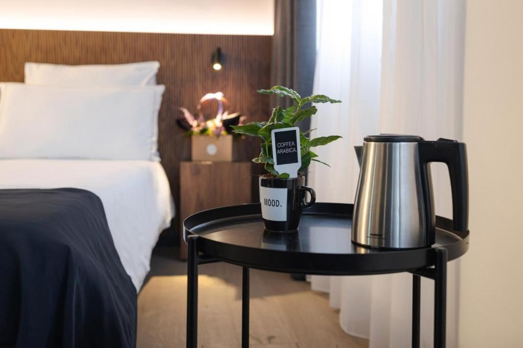 Hotel Casa Scaligeri Сирмионе Екстериор снимка